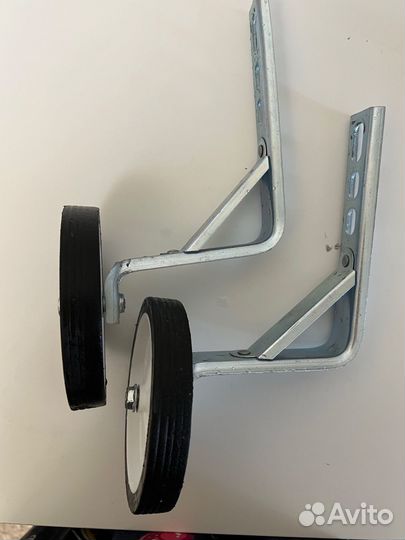 Дополнительные колеса для велосипеда