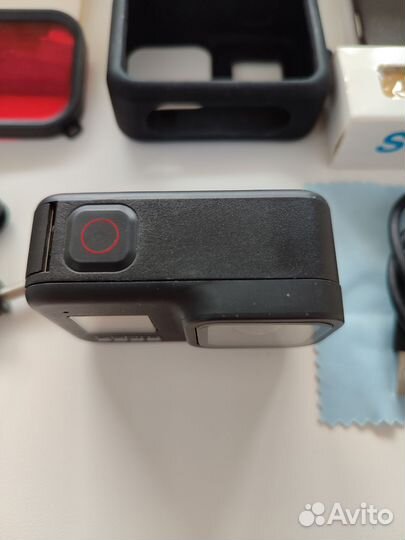 Камера GoPro Hero 8 black. 4 АКБ+ крепления