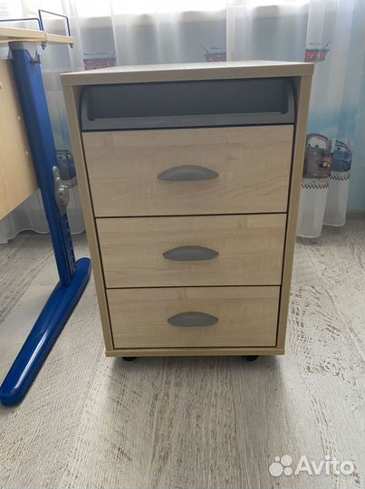 Растущая парта Деми и тумба(стул в подарок)