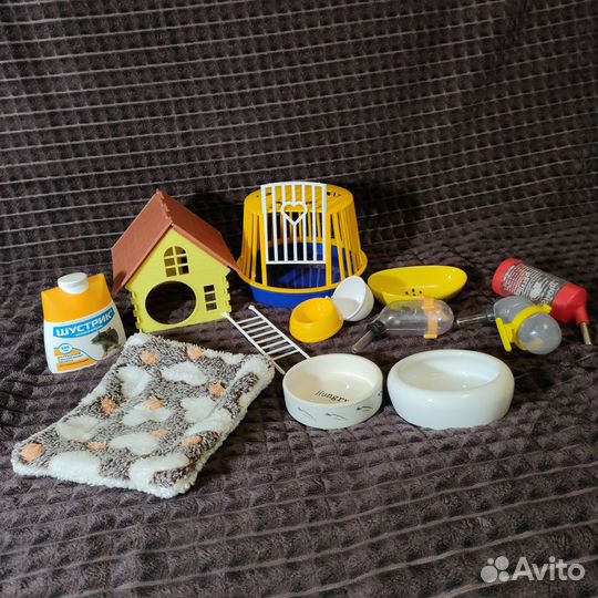 Клетка для грызунов б/у и аксессуары в комплекте