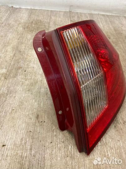 Фонарь в крыло задний правый Hyundai Getz TB 1.1