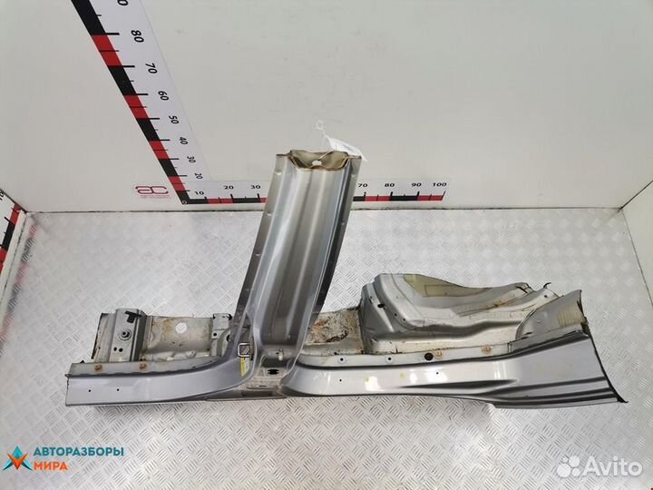 Стойка кузовная центральная левая BMW 3