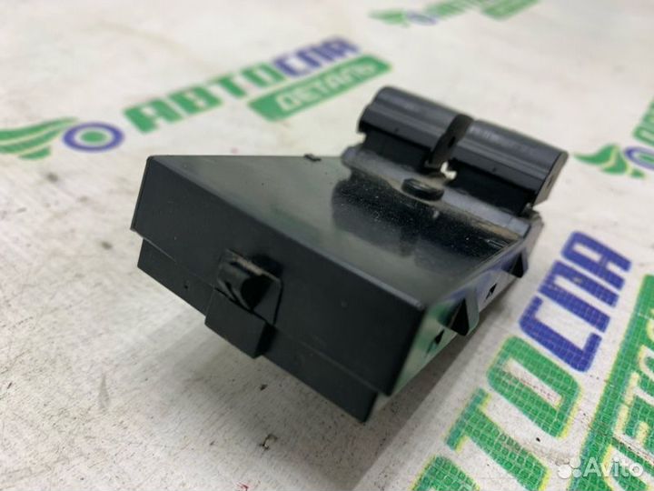 Блок управления стеклоподъёмниками передний Opel