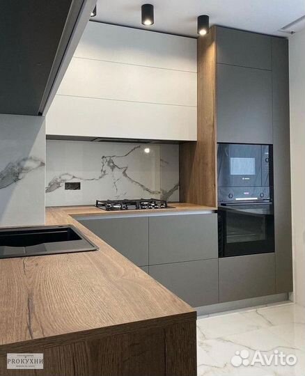 Кухни на заказ Своё производство