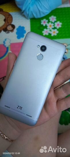 ZTE Blade V7 Lite, 2/16 ГБ
