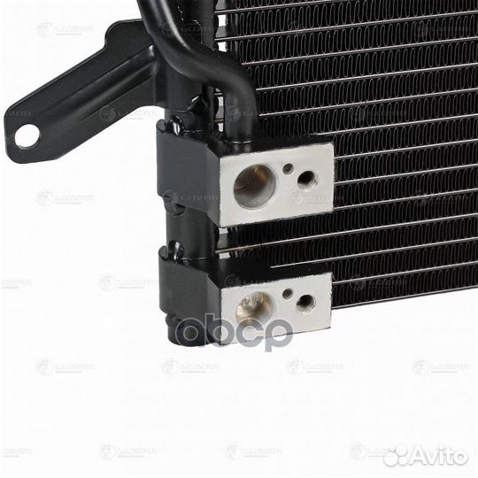 Радиатор кондиционера VAG Jetta 11- Luzar lrac1