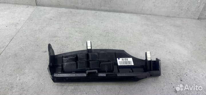 Декоративная накладка торпедо Kia Sorento 2 2010