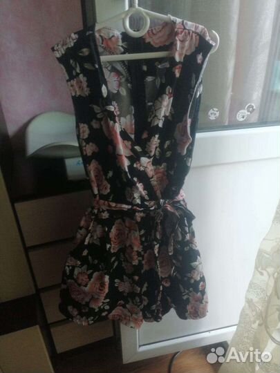 Комбинезон с шортами женский