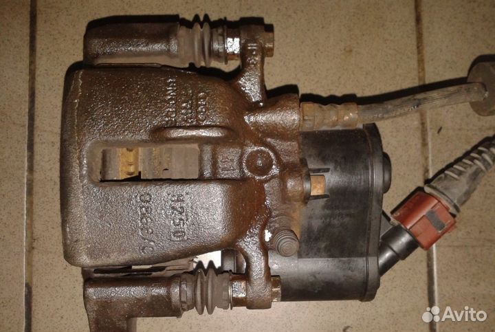 Суппорт задний Ауди а6 с6 Audi A6 C6 4F