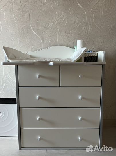 Пеленальный столик-комод