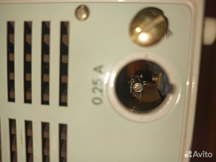 Источник питания стабилизированный ипс СССР