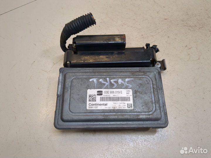 Блок управления двигателем Seat Ibiza 4, 2012