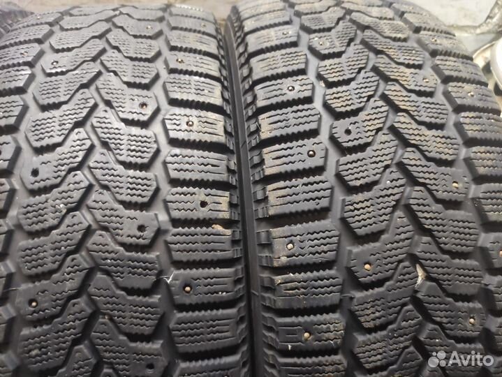 Yokohama Ice Guard Stud IG55 195/60 R15