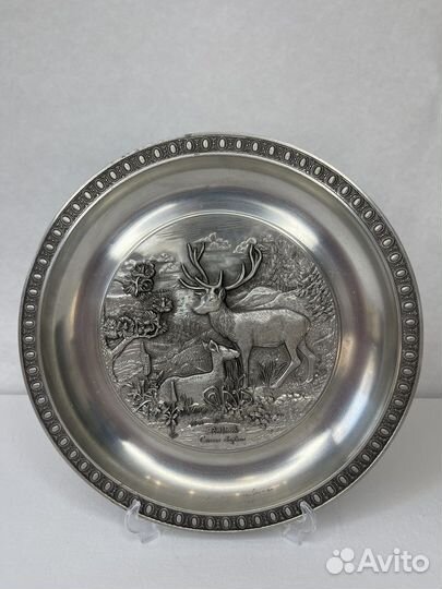 Коллекционная оловянная настенная тарелка BMF Zinn