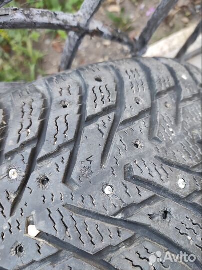 Nokian Tyres Hakkapeliitta 8 205/60 R16 96T