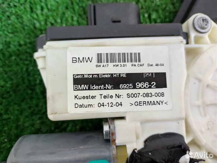 Стеклоподъемник задний правый BMW X3 (E83) 2004