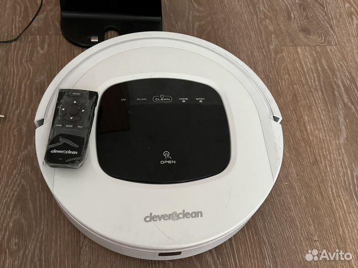 Робот пылесос clever&clean aqua series 01