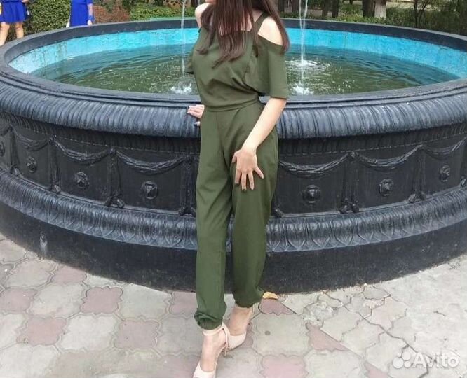 Комбинезон женский