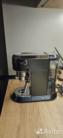 Кофемашина delonghi