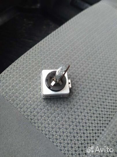 Оригинальная лампа Philips XenStart D1S