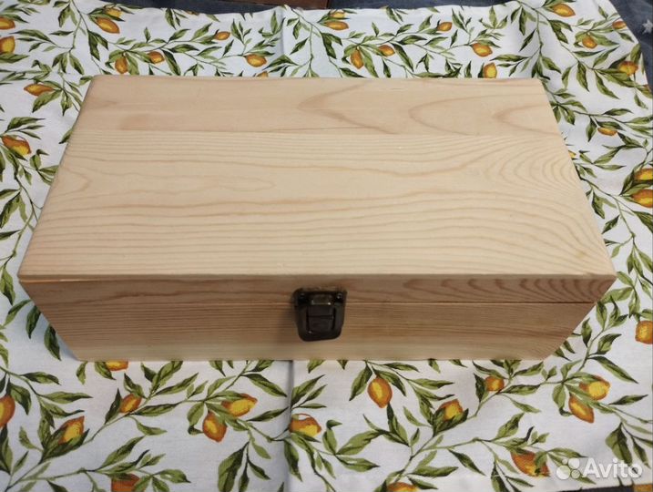 Деревянная коробка для эфирных масел