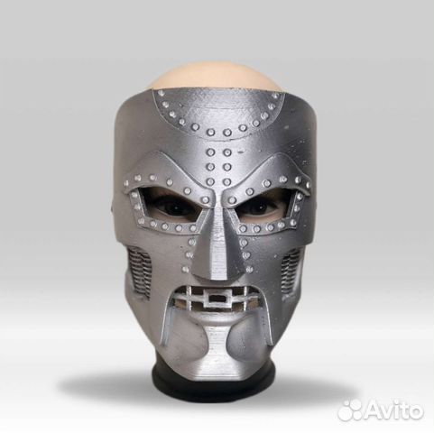 Маска dr Doom