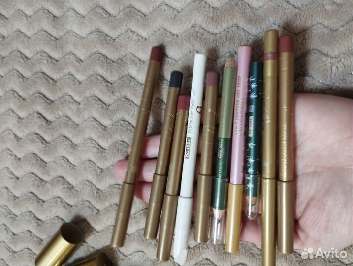 Набор косметики пакетом Фаберлик 22 позиции