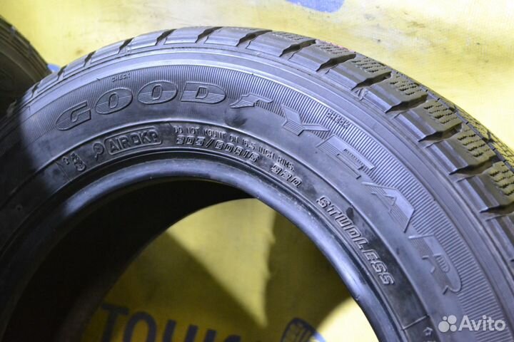 Goodyear Ice Navi Zea II 205/60 R16