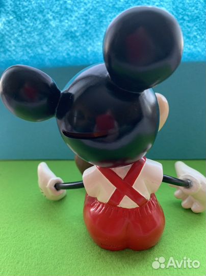 Микимаус статуэтка копилка пара
