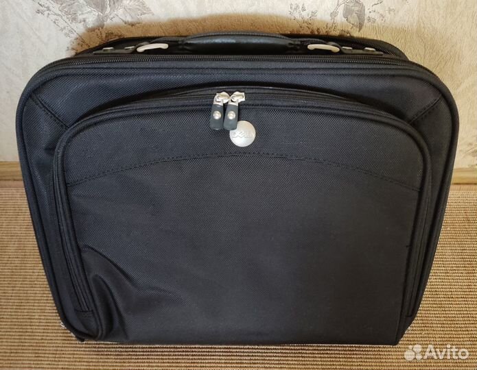 Сумка кейс dell для ноутбука 15.6 дюймов (Новая)