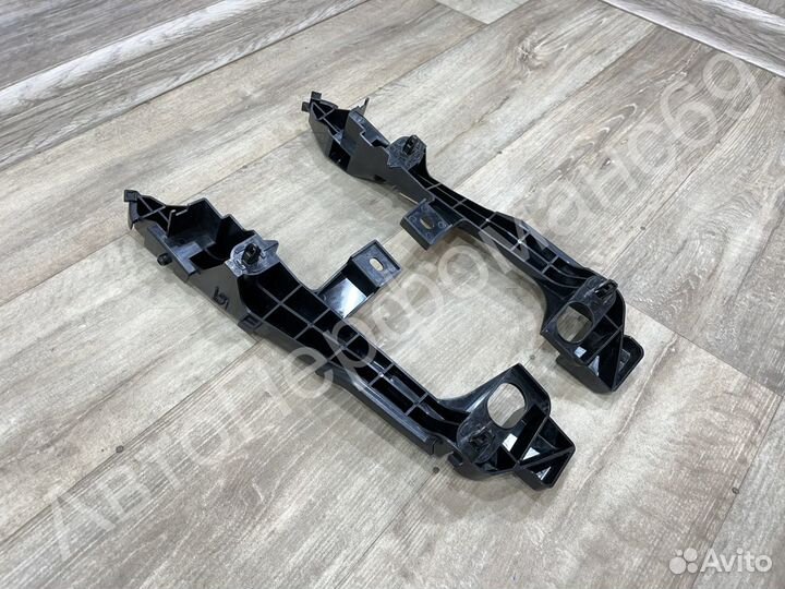 Кронштейн переднего бампера левый правый Prado 120