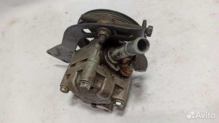 Насос гидроусилителя Nissan Primera P12 2002-2007