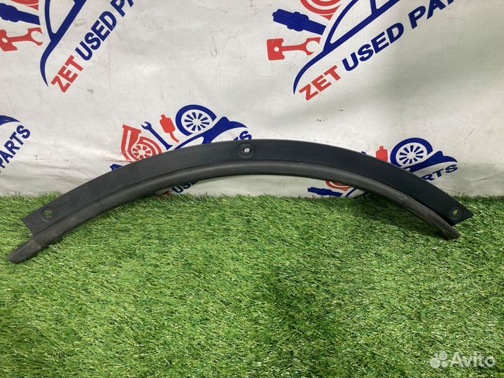 Уплотнительная резинка задняя правая Acura Rdx TB1