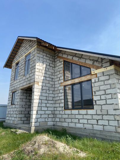 Коттедж 151 м² на участке 10 сот.