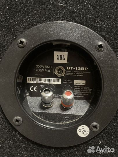 Сабвуфер jbl 1200W Peak 300W RMS
