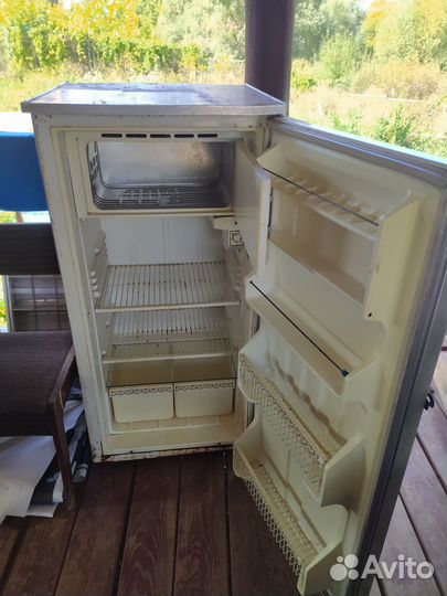 Холодильник бу