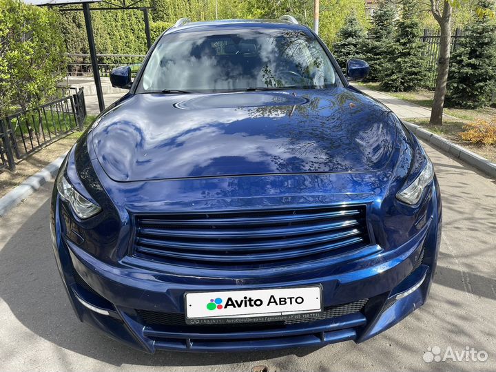 Infiniti QX70 3.7 AT, 2014, 65 342 км