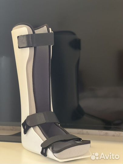 Тутор на голеностопный сустав