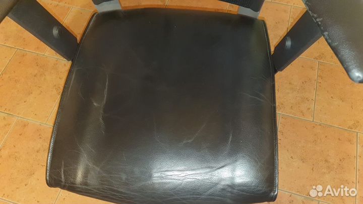 Компьютерное кресло