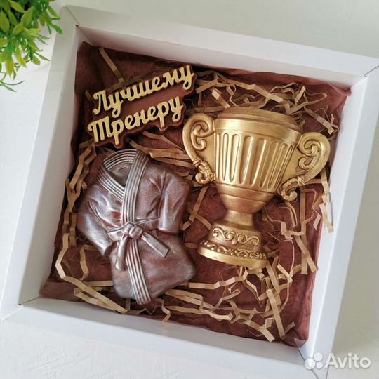 Подарок тренеру на 23 февраля, шоколад