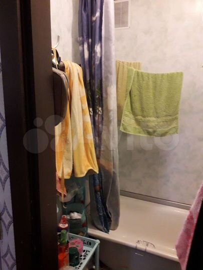 2-к. квартира, 42 м², 4/9 эт.