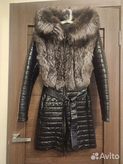 Куртка зимняя 40-42рр, мех лисы, эко кожа
