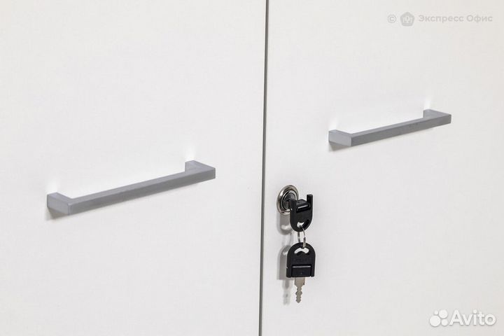 Офисная мебель для персонала Secret