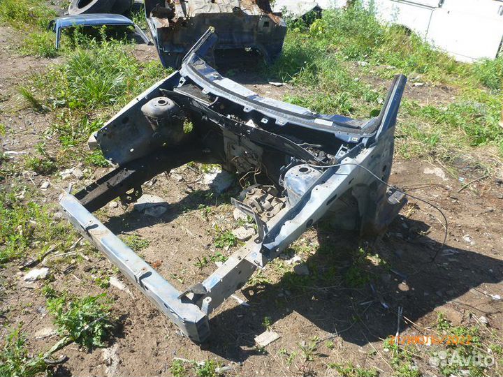 Передняя часть кузова Ford Focus DF 2.0 2000