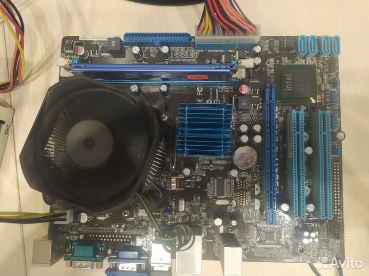 Материнская плата