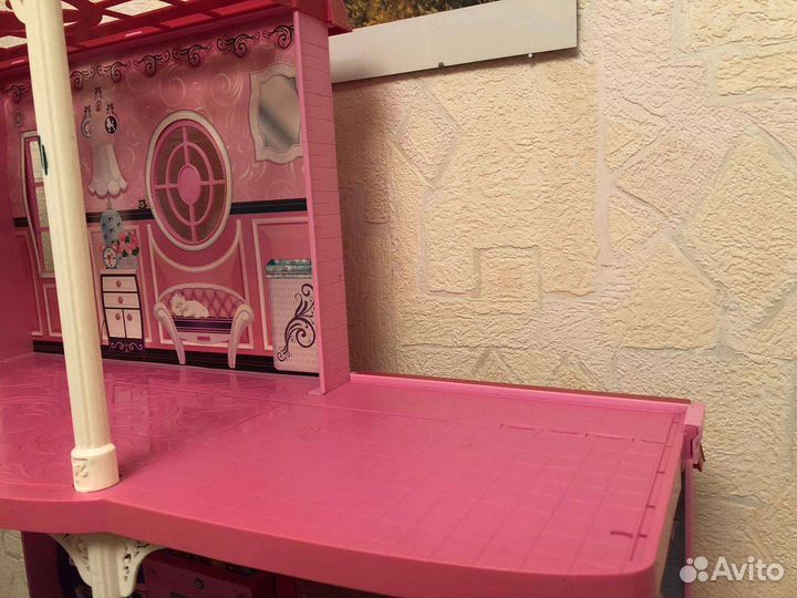 Домик для кукол Barbie лифт, свет, аудиоэффекты