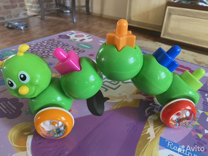 Игрушка Гусеница каталка-сортер. Развивающая