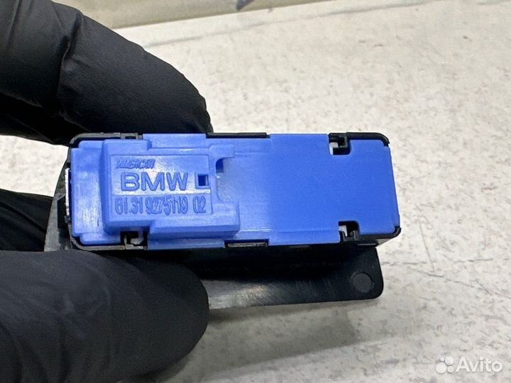 Кнопка багажника Bmw