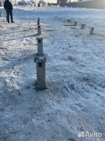 Железобетонные сваи