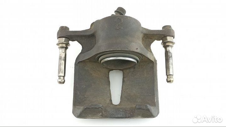 Суппорт передний левый Toyota Camry SXV20 5SFE